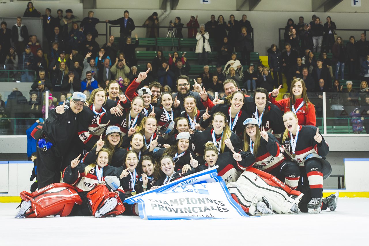 Équipe féminine de hockey des Titans