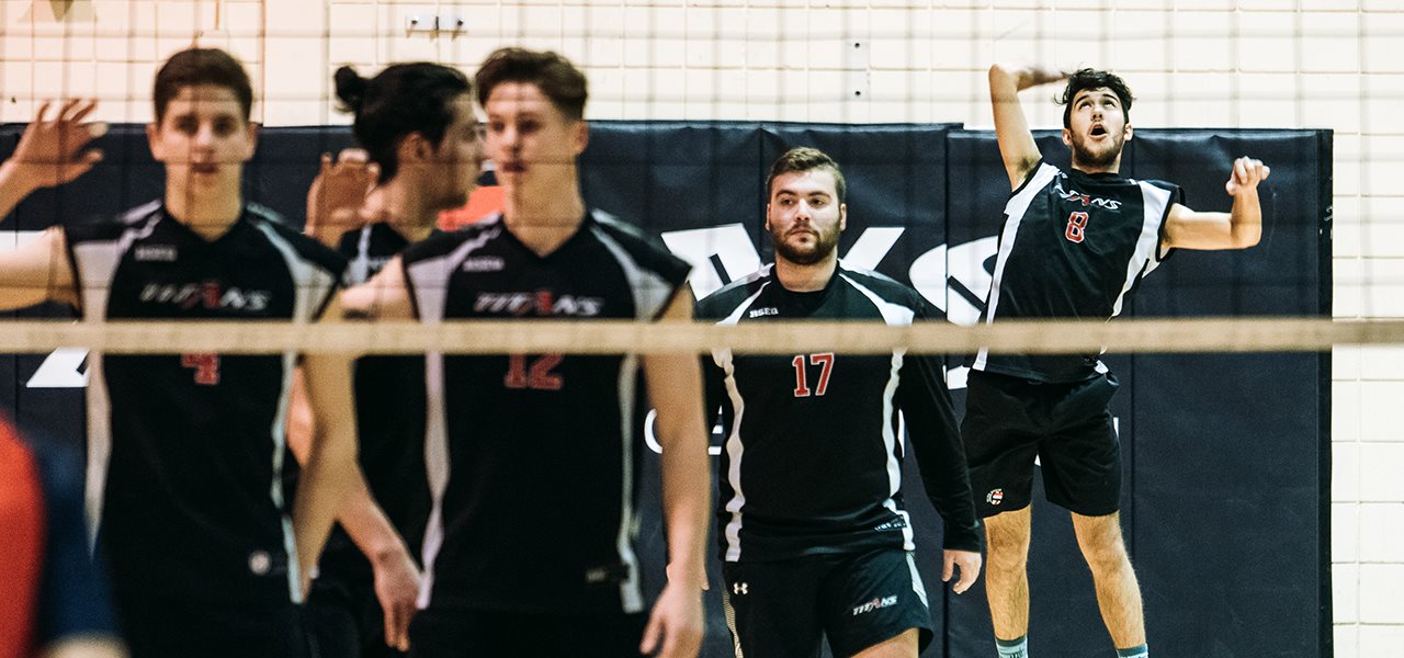 Pratique de volleyball masculin