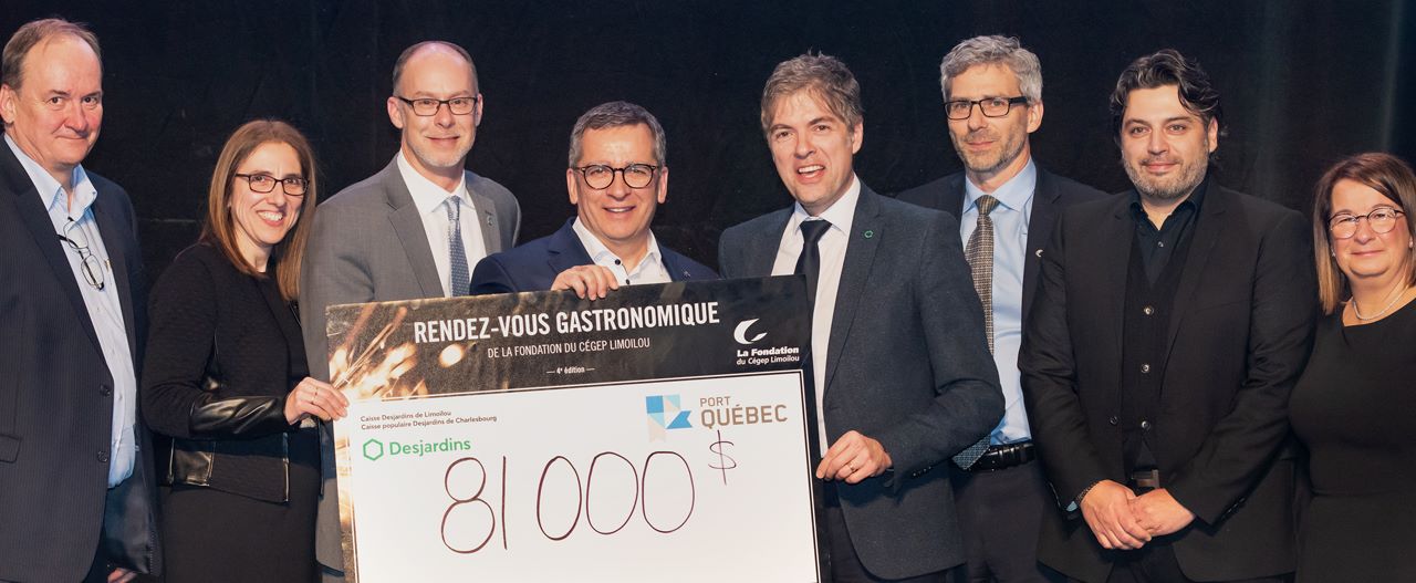 Denis Leclerc, Chantal Arbour, Alain Sauvé, Mario Girard, François Bergeron, Serge Dupuis, Rocco Cortina et Guylaine Martin