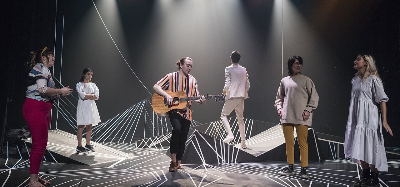 Membres de la troupe de théâtre du Grand escalier