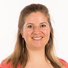 Anne Gilbert, tutrice en enseignement du français langue seconde et animatrice d’ateliers pour les étudiants allophones