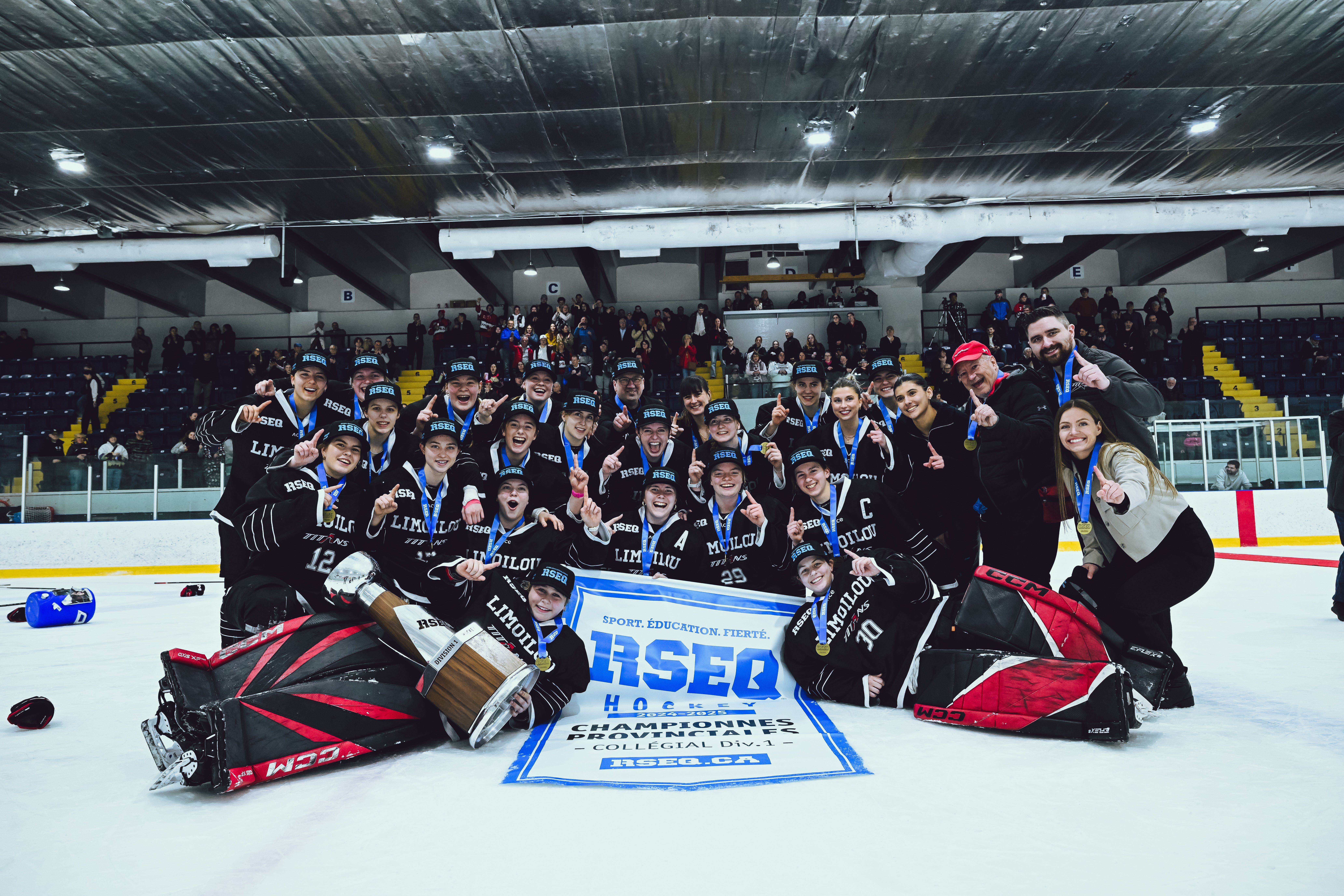 Championnes provinciales_Hockey féminin division 1